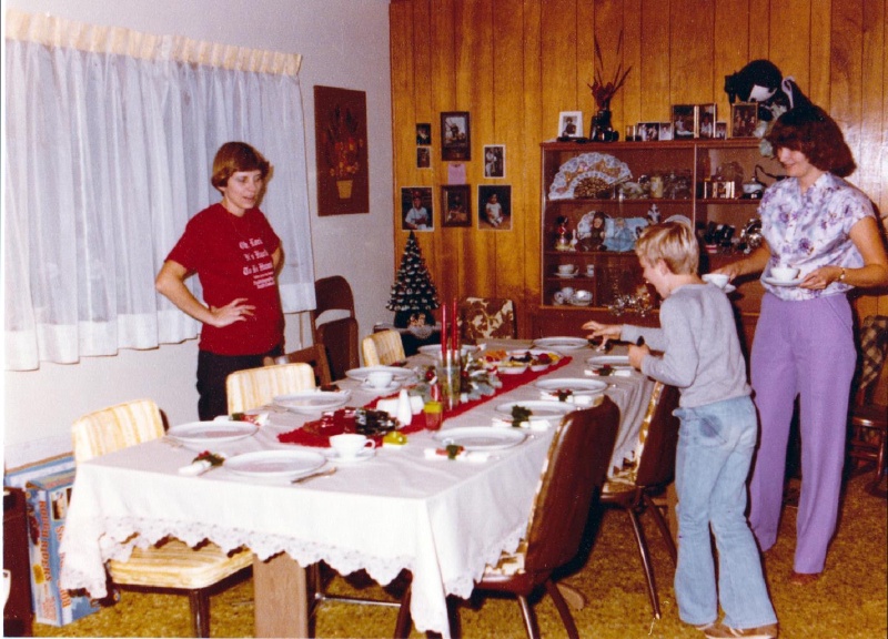 1981-11-Thanksmas-Scott Farm 7.jpg
